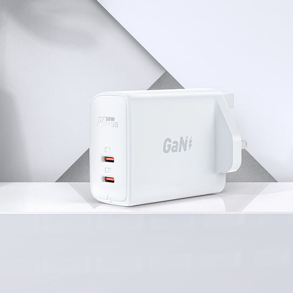 AceFast  Wall Charger A32 GaN PD50W (2xUSB-C) UK White