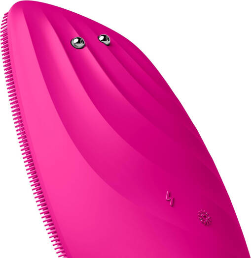 GESKE Face Care -  Sonic Thermo Facial Brush & Face Lifter - 8 In 1 - Magenta