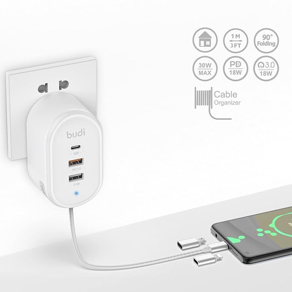 Budi 32W Power Hub W / Dual USB-A / USB-C منافذ الكابلات القابلة للسحب