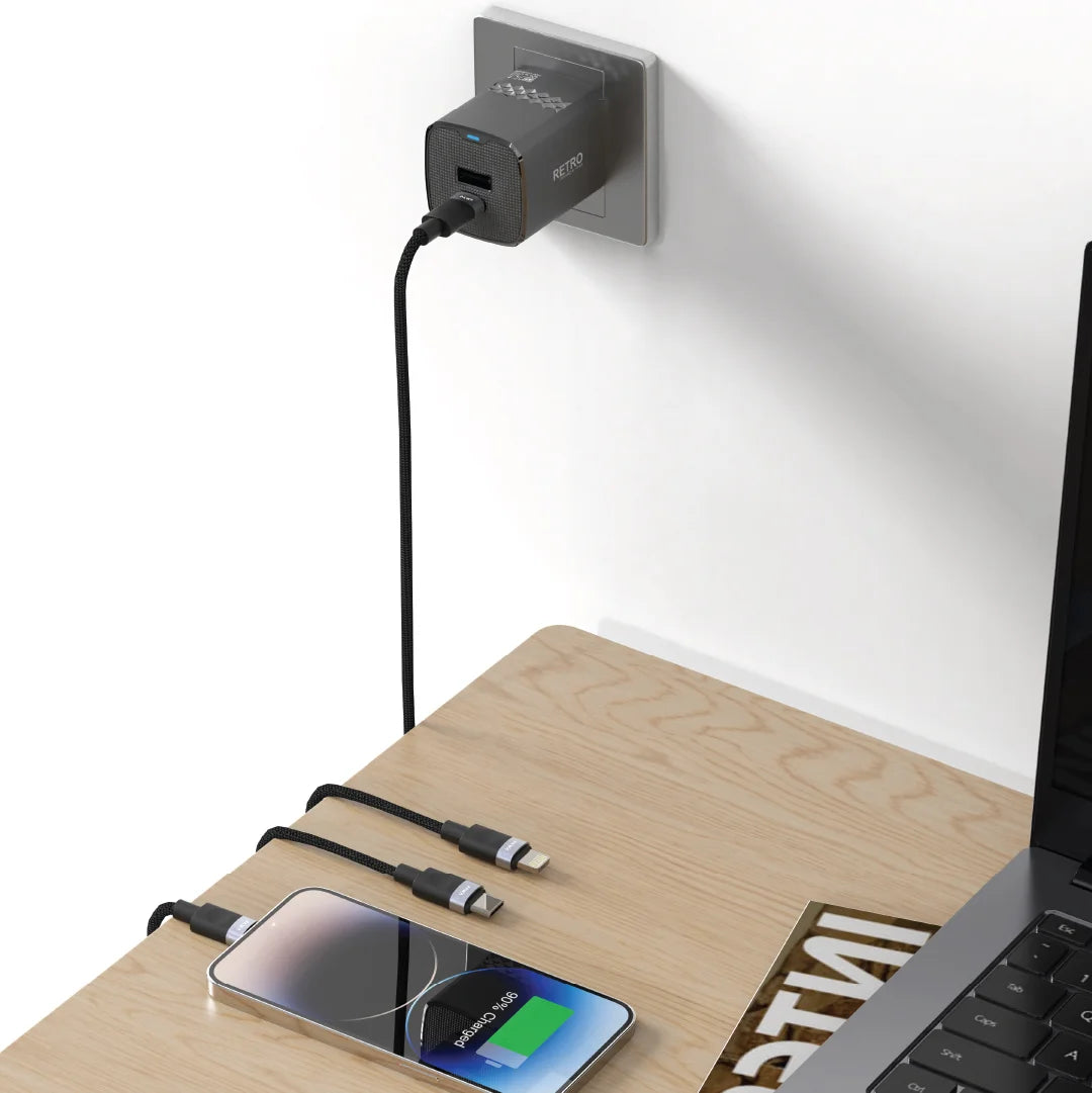 Pawa Retro 25W With PD+QC Port Uk Plug With Type-C To Lightning Cable - Black