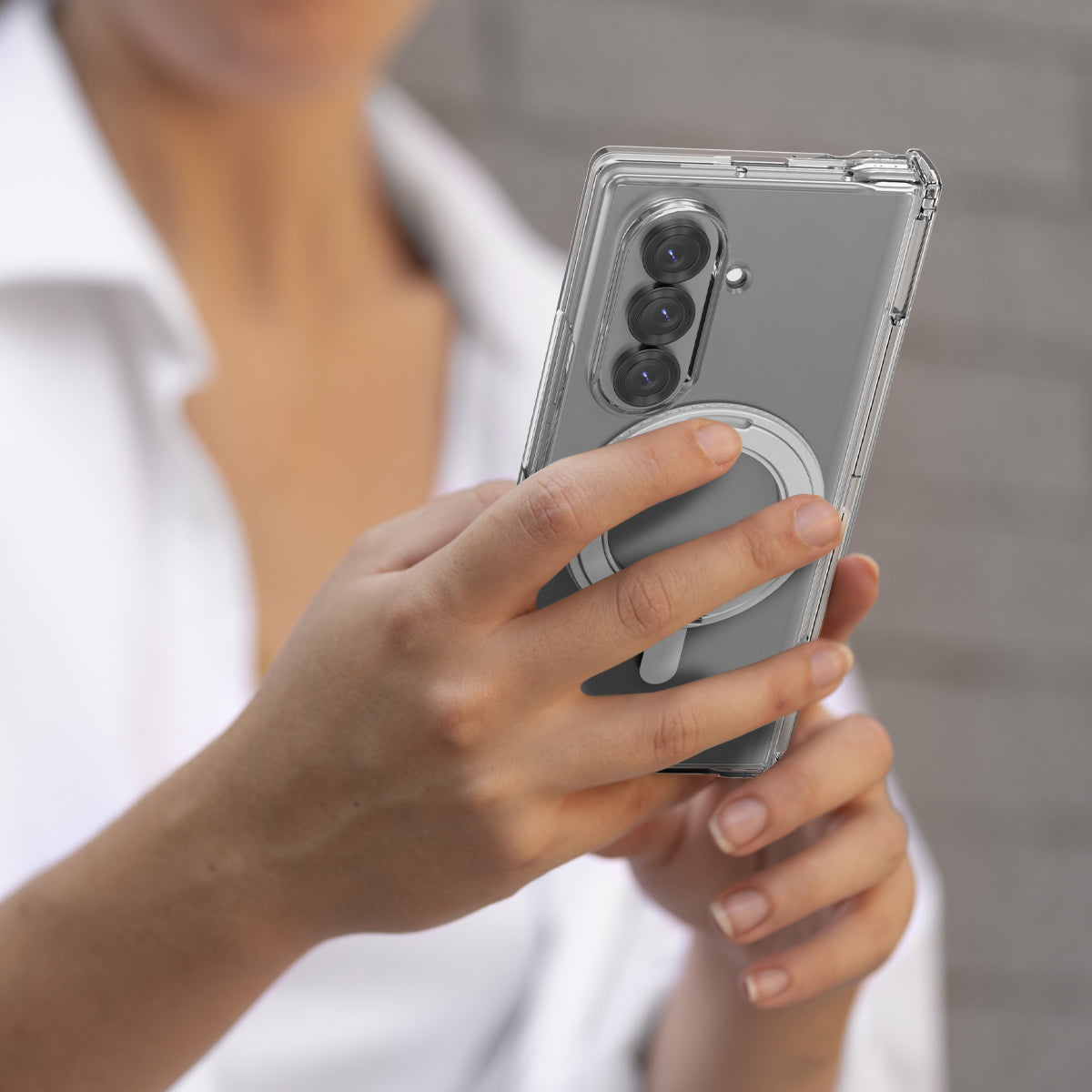 Araree Nukin 360 Magsafe Stand Case With Hinge Protection For Samsung Galaxy Z Fold 7 - Clear