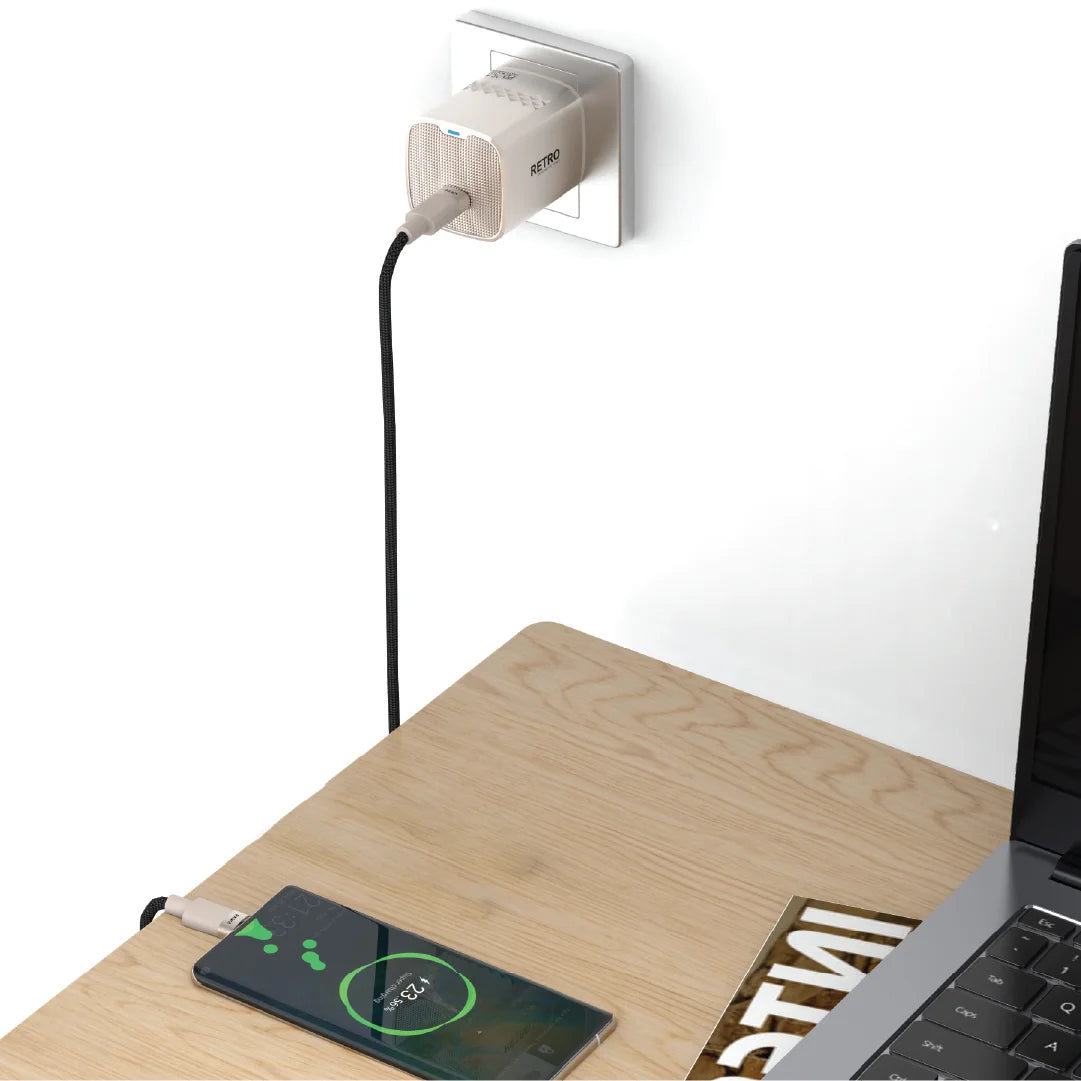 Pawa Retro 25W With Type-C Port Uk Plug  - Titanium