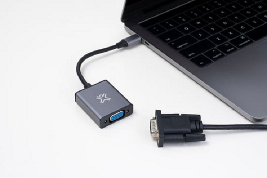 Xtrememac Type-C إلى محول VGA
