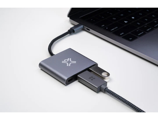 XTREMEMAC Type-C 3 In 1 Hub HDMI 4K, USB-C PD 60 Watts, USB 3.0