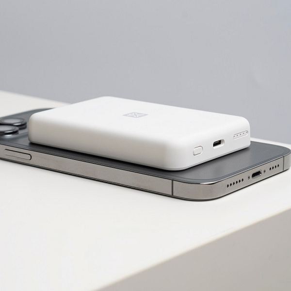 XTREMEMAC Magnetic Powerbank – 5000 mAh Apple MagSafe Compatible