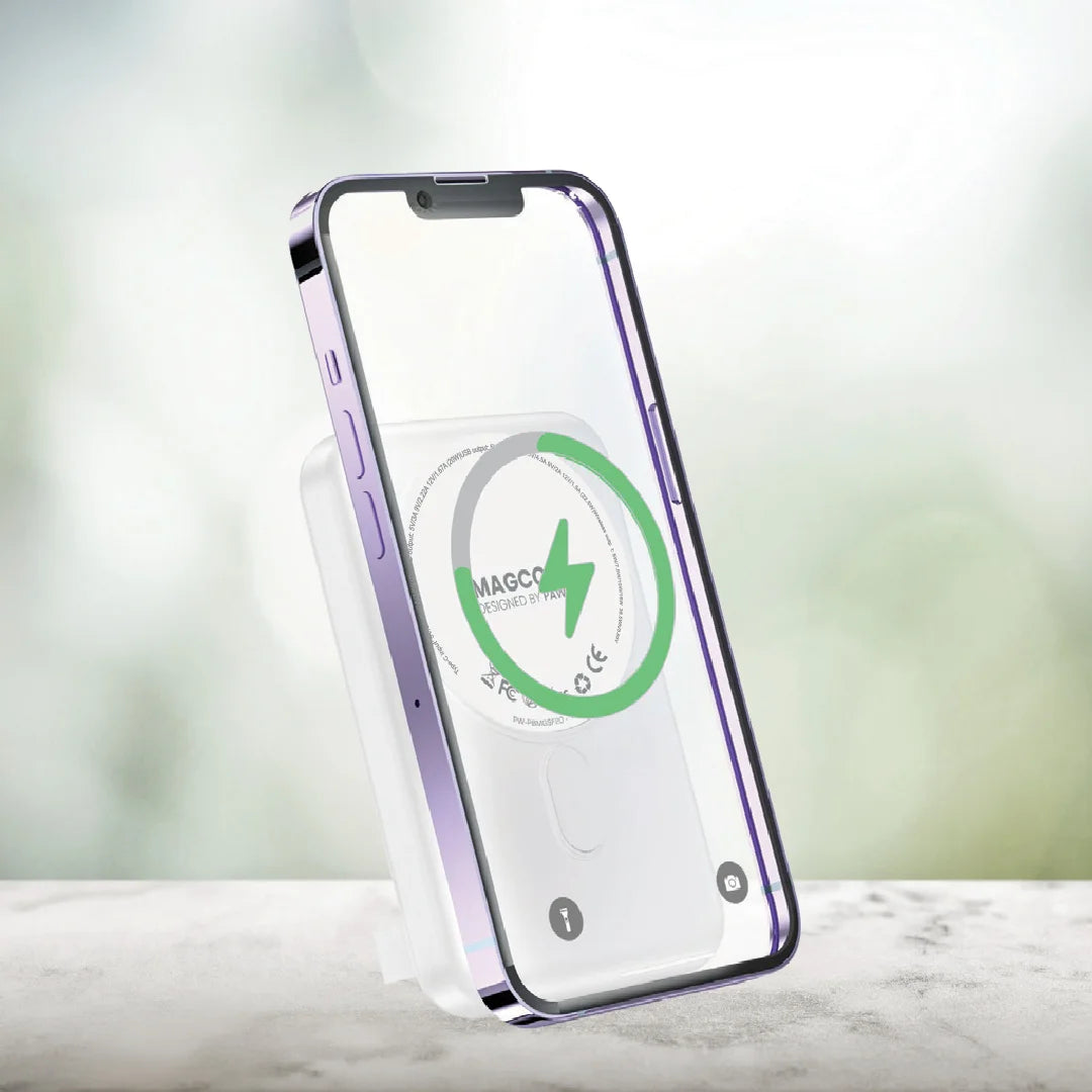 Pawa Magcore Magsafe PD22.5W Powerbank with Built in stand - White