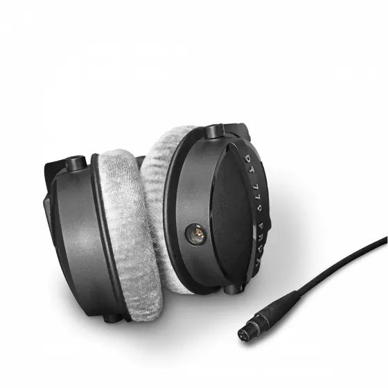 Beyerdynamic Dt 770 Pro X Limited Edition Studio Headphones For Recording And Monitoring Purpose