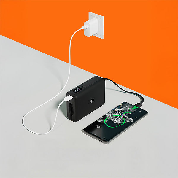 iEngage Compact Wireless Magnetic Power Bank 10000 mAh with Usb-C Cable & Led Display PD 45W